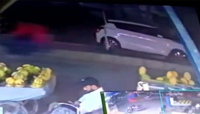 گلشن اقبال 13 ڈی میں شہری کے ہاتھوں ڈاکو ہلاک