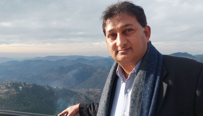 سینئر صحافی وقار بھٹی کو ہیلتھ جرنلزم ایوارڈ سے نوازا گیا