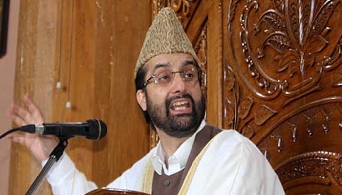 مقبوضہ وادی میں گرفتاریاں، گھروں کو گِرایا گیا، میر واعظ