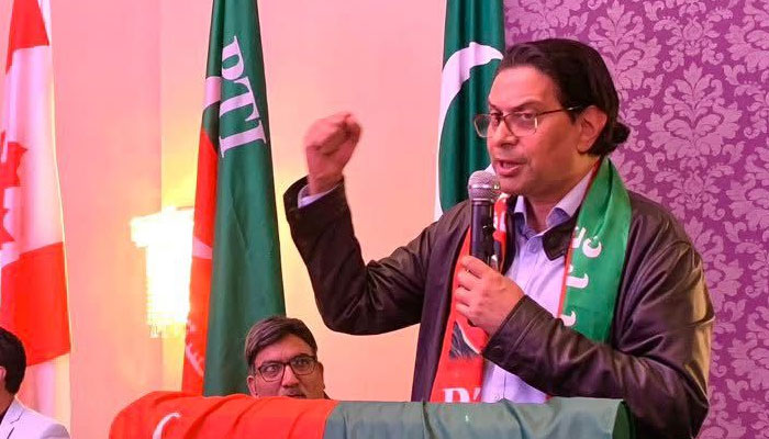 دشمن آنکھیں دکھا رہا ہے، متحد ہونا ضروری، اتحاد میں بانی کو بھی شامل کریں، سلمان اکرم راجہ