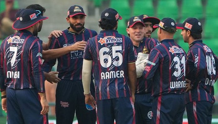 کراچی کنگز نے ملتان سلطانز کو 87 رنز سے ہرادیا
