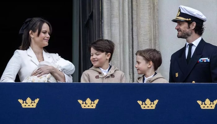 Princess Ines marks first royal balcony appearance for King Carl Gustafs big day
