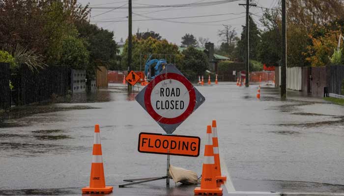 New Zealand faces harsh weather conditions with destructive winds, heavy rain