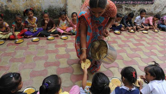 More than 100 children get sick after eating meal with dead snake in India