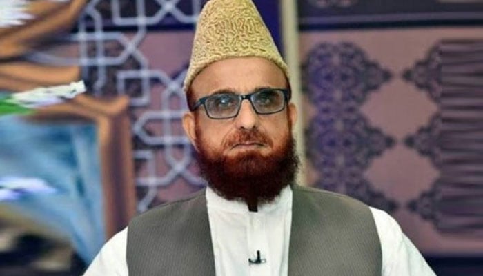 مفی منیب الرحمٰن—فائل فوٹو