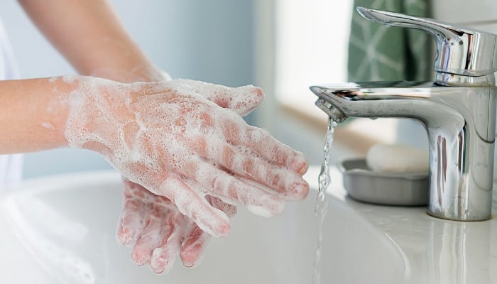 Handwashing habits in US under scrutiny: Survey reveals shocking results