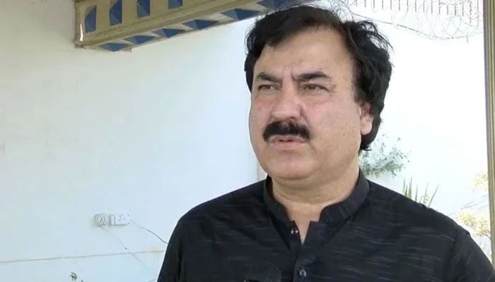 شوکت یوسفزئی---فائل فوٹو