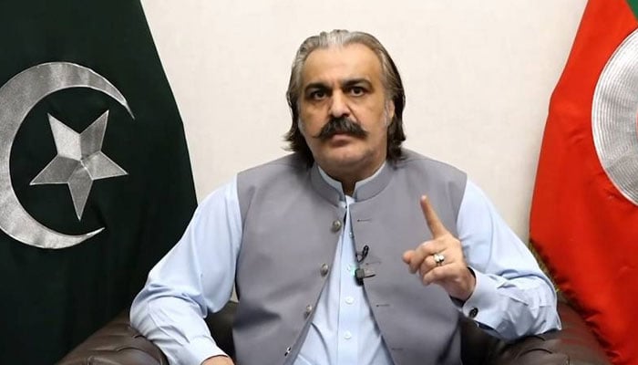 وزیراعلیٰ خیبرپختونخوا علی امین گنڈاپور— فائل فوٹو
