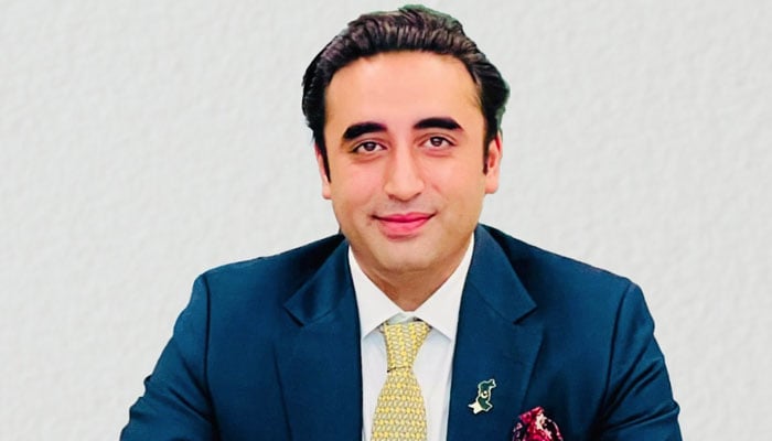 بھارت جارح اور پاکستان متاثرہ ملک، ہم دفاع کا حق رکھتے ہیں، بلاول بھٹو زرداری