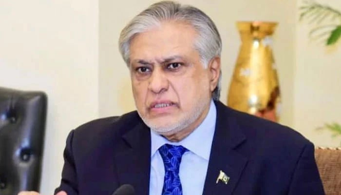 نائب وزیرِ اعظم اسحاق ڈار—فائل فوٹو