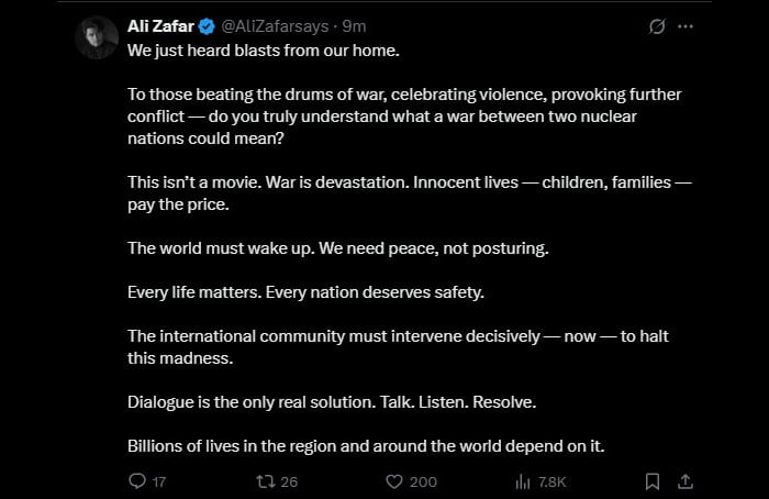 پاک بھارت کشیدگی پر خوش ہونے والے ایٹمی ممالک کے درمیان جنگ کا مطلب سمجھتے ہیں؟، علی ظفر برس پڑے