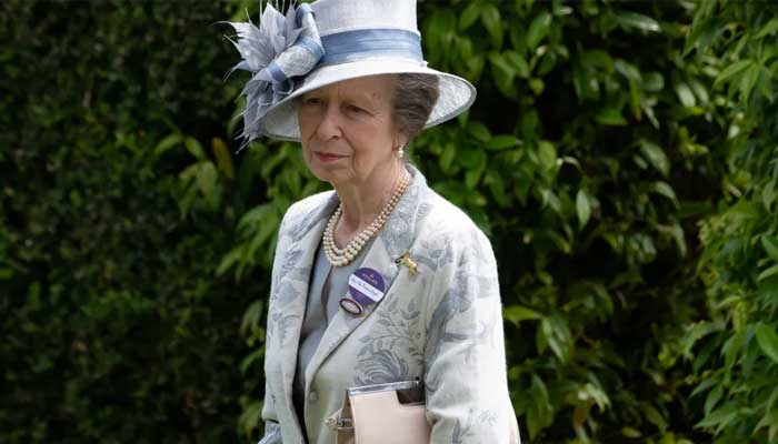 Princess Anne restyles her elegant green floral blazer for VE Day service
