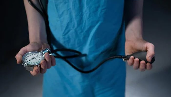 Men are at higher risk than women to contract these three common diseases, study