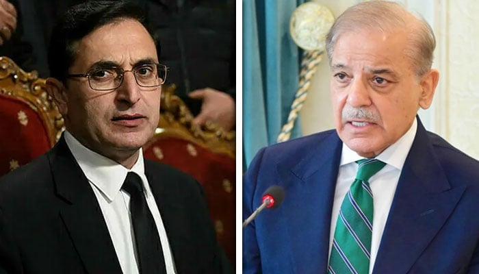 وزیرِ اعظم شہباز شریف اور چیئرمین پی ٹی آئی بیرسٹر گوہر—فائل فوٹو