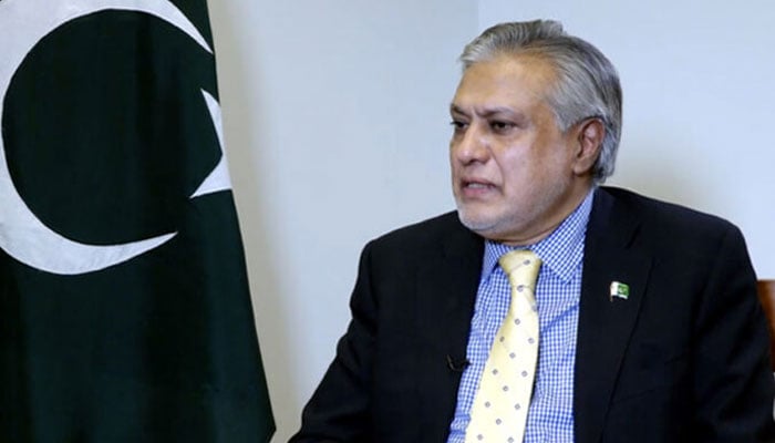 وزیر خارجہ اسحاق ڈار— فائل فوٹو
