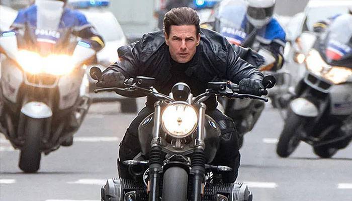 Tom Cruise spills secret beans about his dangerous stunts