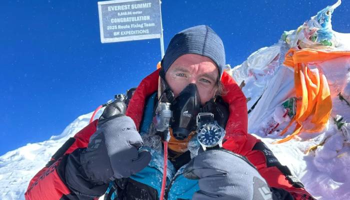 Ex-Royal Marine completes incredible 8,000-mile triathlon to Everest summit