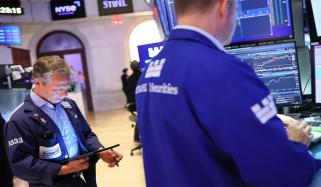 امریکا چین ٹیرف تنازع کی شدت کم ہونے پر امریکی حصص بازار میں تیزی آگئی