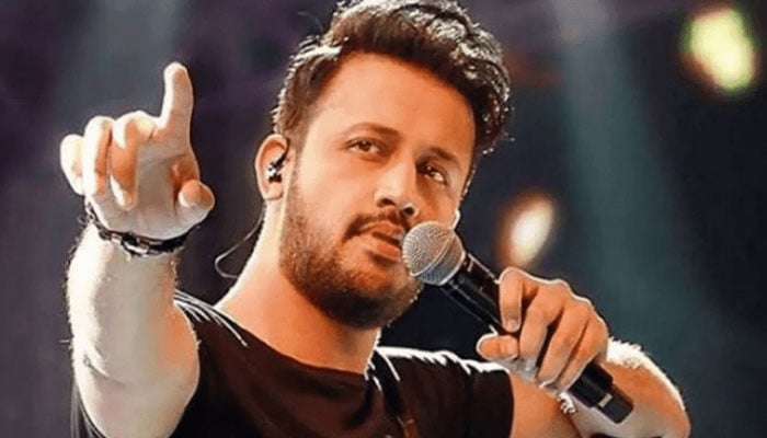 زی میوزک نے یوٹیوب پر عاطف اسلم کا نام متعدد گانوں سے ہٹادیا