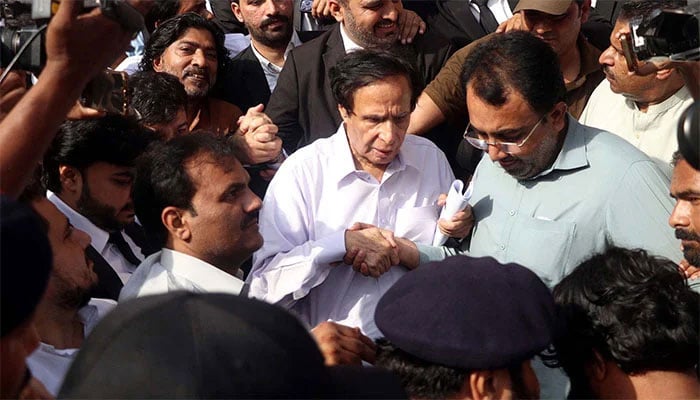 سابق وزیرِ اعلیٰ پنجاب چوہدری پرویز الہٰی—فائل فوٹو