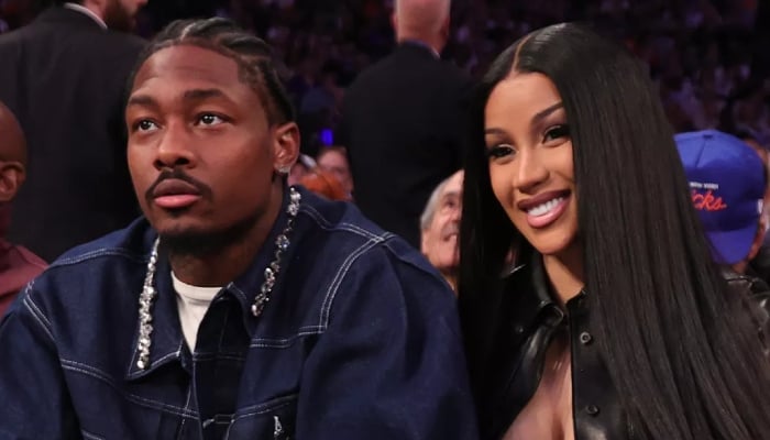 Cardi B, Stefon Diggs fuel romance rumors with Knicks game appearance