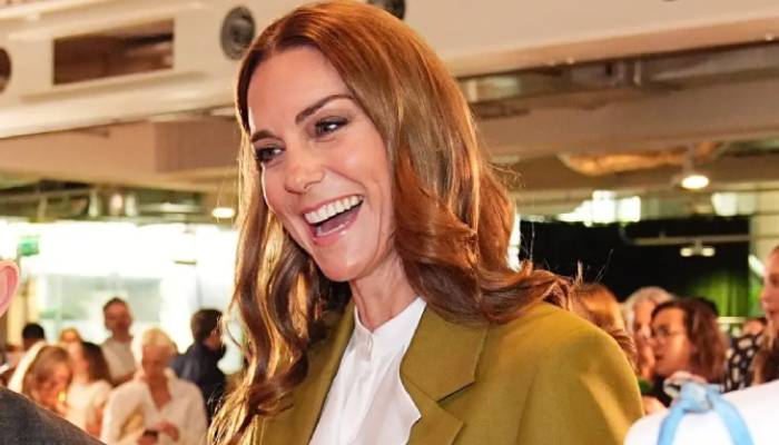 Princess Kate awards prestigious Queen Elizabeth II Design Prize in London