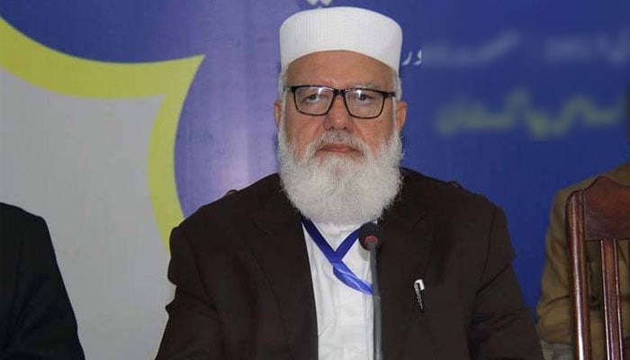 لیاقت بلوچ — فائل فوٹو