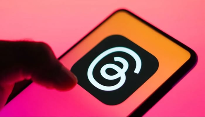Threads enables creators to add multiple links to their profiles