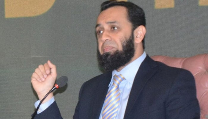 عطاء تارڑ—فائل فوٹو
