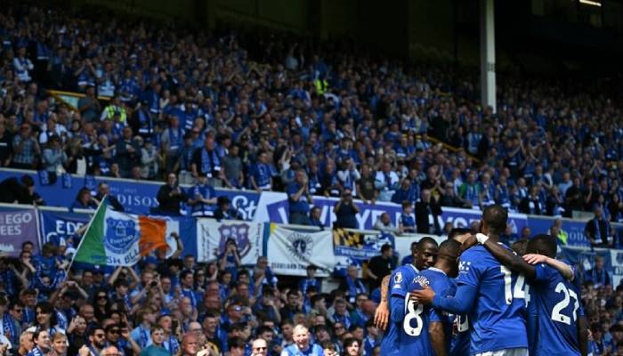 Everton wins final Goodison Park match with heartfelt goodbye