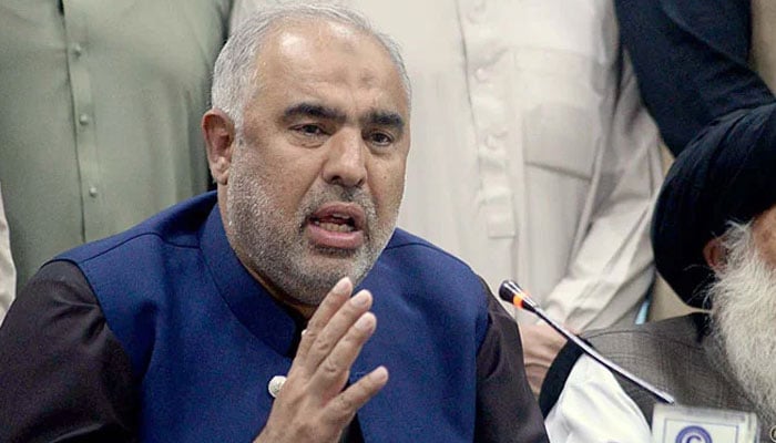 سابق اسپیکر و رہنما پاکستان تحریک انصاف اسد قیصر—فائل فوٹو