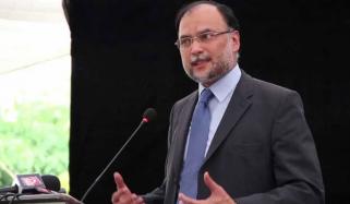 بھارت کو دن میں تارے دکھا دیے، احسن اقبال