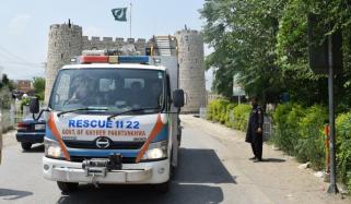 نوشہرہ: زہریلا کھانا کھانے سے 3 بچے جاں بحق
