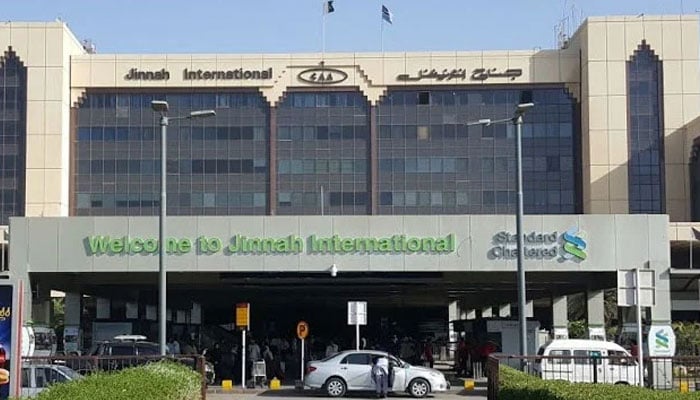 کراچی ایئر پورٹ سے 37 کروڑ مالیت کی ممنوعہ ادویات ضبط