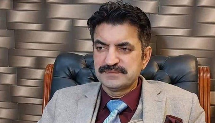 رکن قومی اسمبلی شیر افضل مروت—فائل فوٹو