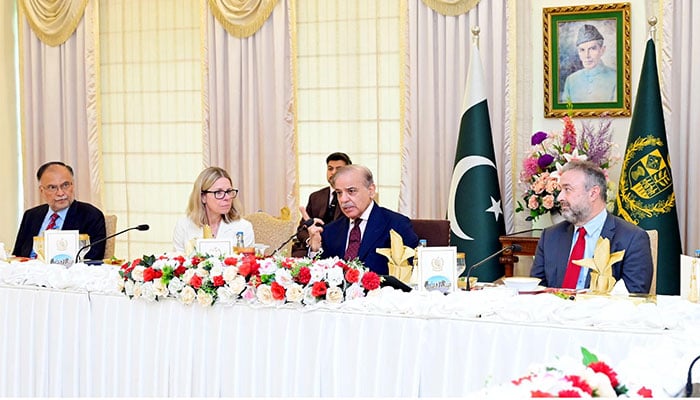 آئی ایم ایف کا پاکستان کے معاشی استحکام و ترقی میں تعاون جاری رکھنے کا عزم