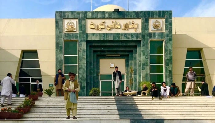 پشاور ہائی کورٹ—فائل فوٹو
