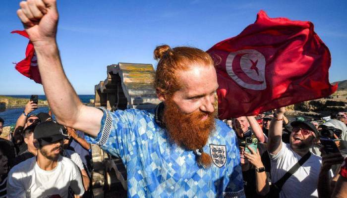 Hardest Geezer Russ finishes 73-day New Zealand run challenge with record time