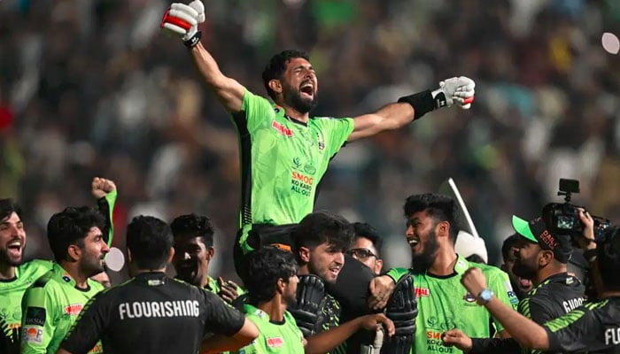 لاہور قلندرز نے T20 کرکٹ کا نیا ریکارڈ بنا دیا