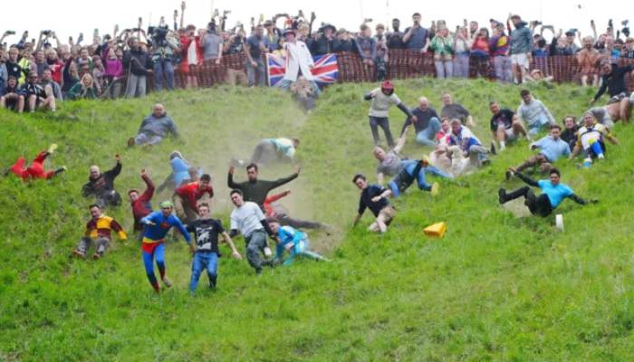 Gloucestershire cheese-rolling 2025: YouTuber claims second win amid dangerous conditions