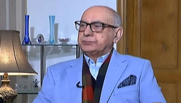 مسلم لیگ ن کے سینیٹر عرفان صدیقی—فائل فوٹو