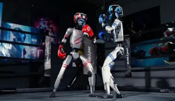 انسان نما روبوٹس کا پہلا کک باکسنگ مقابلہ