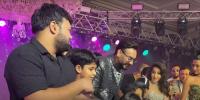 ڈکی بھائی نورا فتیحی کے اسٹیج پر بلانے پر ہکا بکا کیوں ہوئے؟