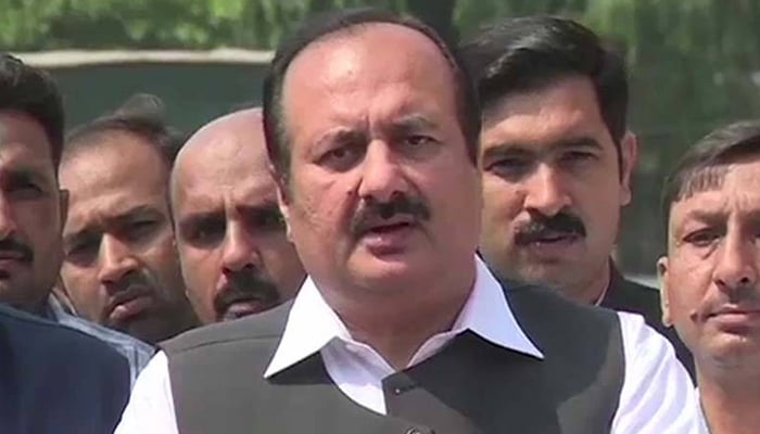 وزیراعظم یوتھ پروگرام کے چیئرمین رانا مشہود احمد خان—فائل فوٹو