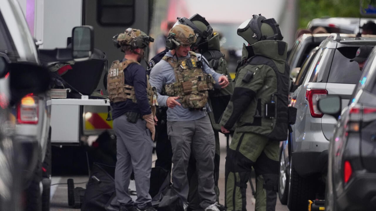 Colorado rally attack: 6 injure after man sets people ablaze