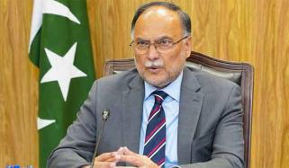 ایک ہزار ارب روپے کے 118 منصوبے ختم کر رہے ہیں، احسن اقبال 