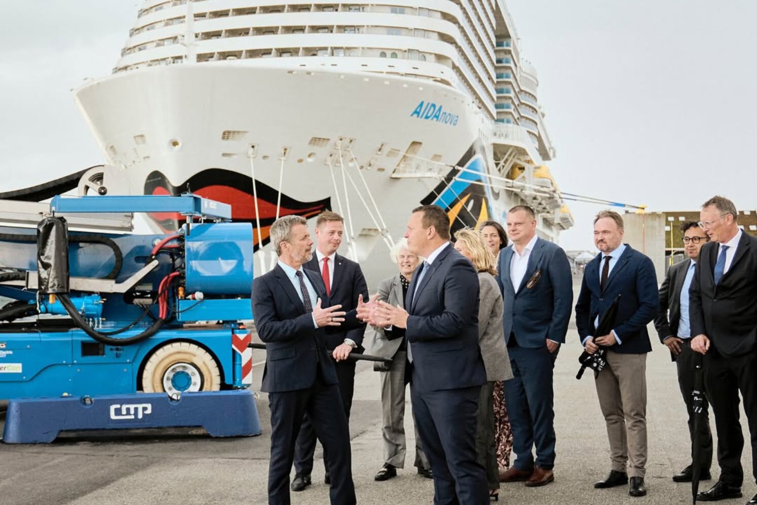King inaugurates Europe’s largest land power plan to combat air pollution