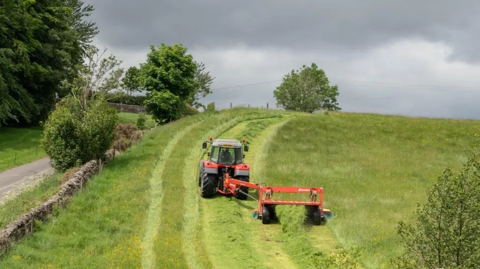 UK weather: Unstable week ahead as temperatures fall below June average