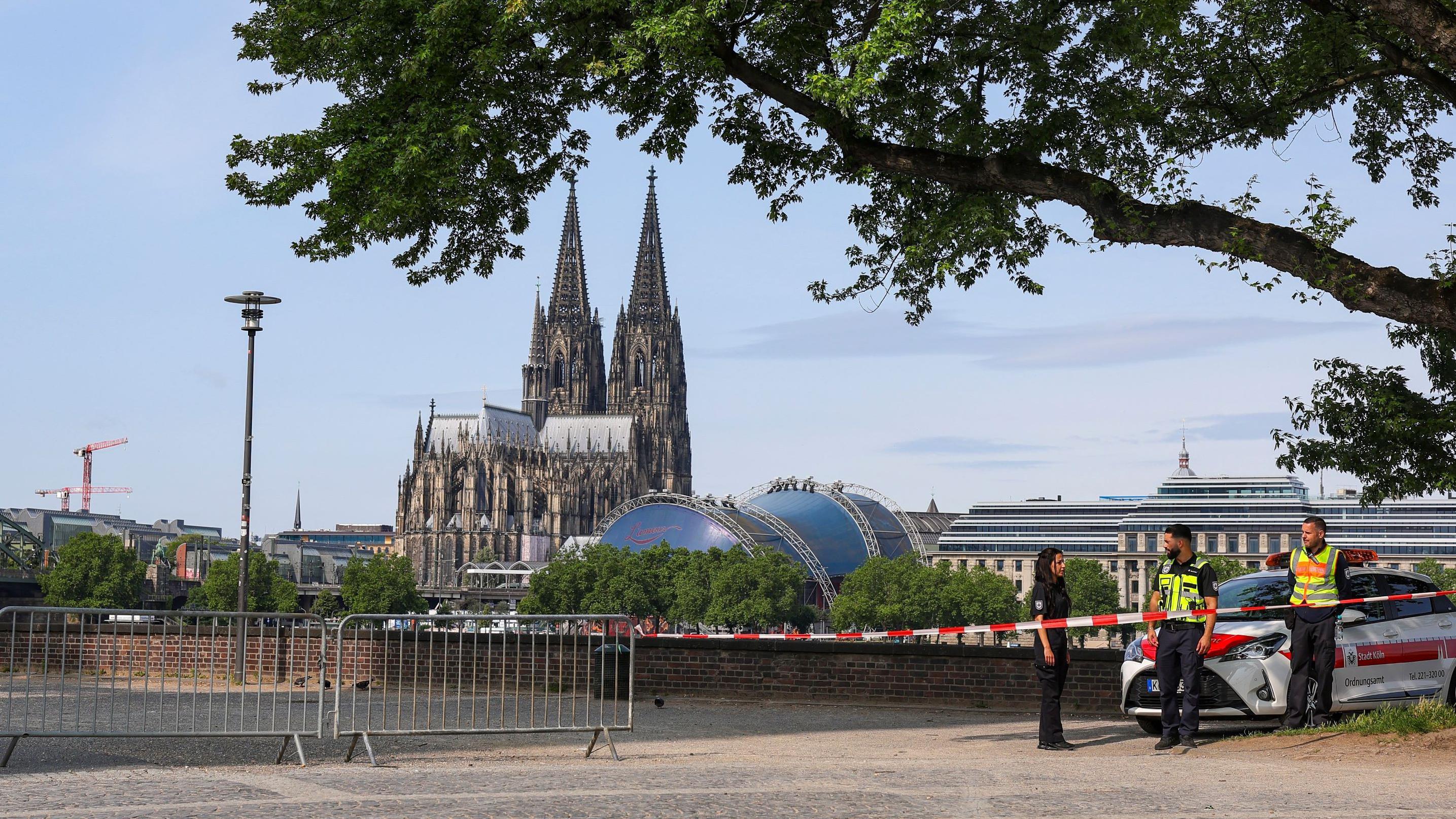 WWII bombs discovered in Cologne: 20,000 displaced for bomb defusal
