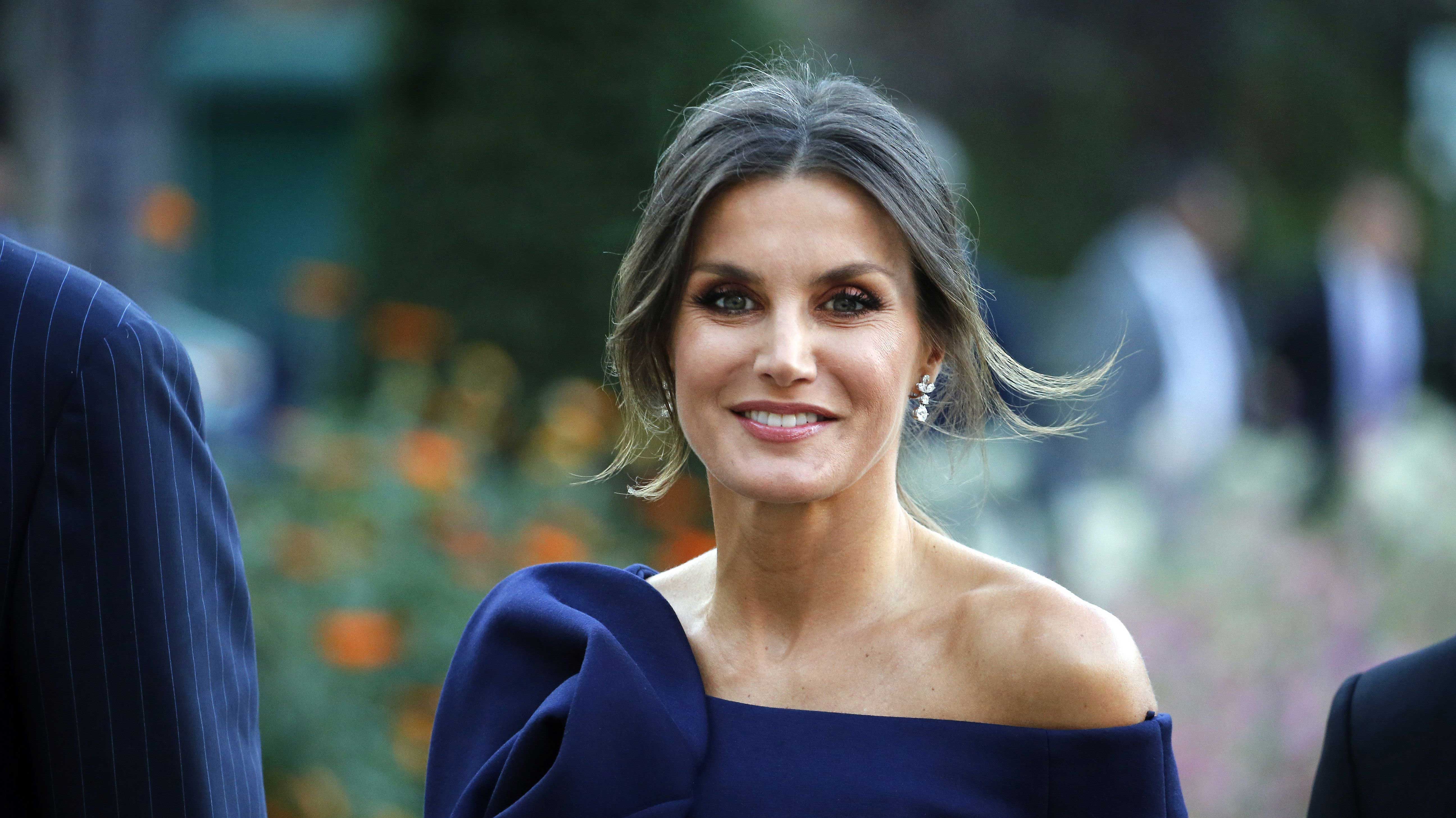 Queen Letizia brings glamour to work in elegant teal suit at Madrid event